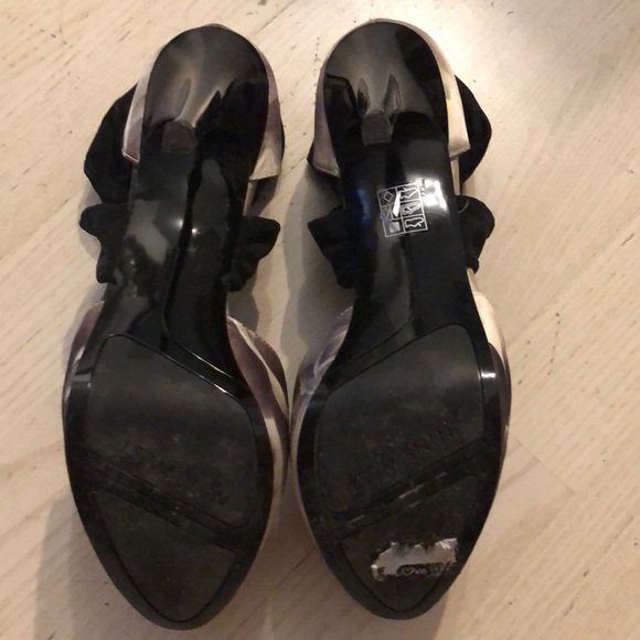 NINE WEST ballet slipper style satin stilettos - Picture 4 of 7